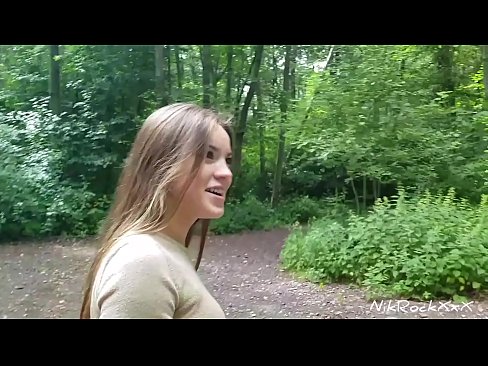 ❤️ Aku disaranake kanggo Evelina yen kita jancok ing panggonan umum! Dheweke kandha ya. Banjur aku bajingan dheweke ing bokong lan cum ing dheweke tutuk. Banjur dheweke nesu dhéwé. Video seks ing jv.pornpicslove.ru